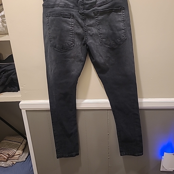 Black Pike Men's Jeans 38x32  Colorful Graphic Print Hemmed - Picture 7 of 12